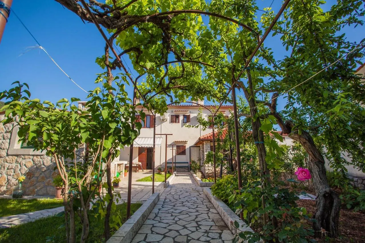 *** Penzion Rooms With A Parking Space Cres - 2512 Chorvatsko
